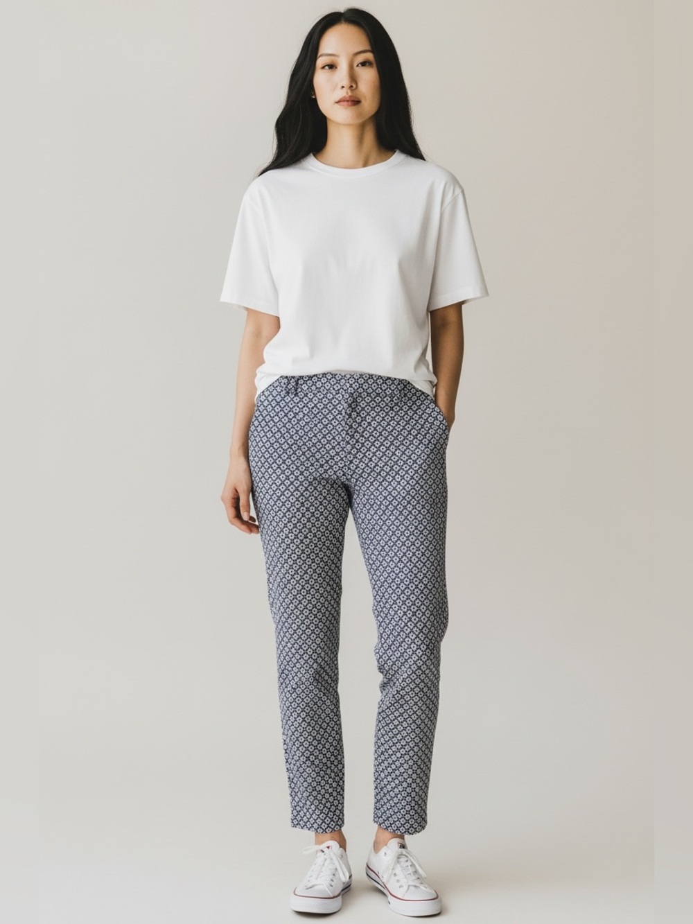 Peter Millar Navy and White Printed Slim Ankle Pants